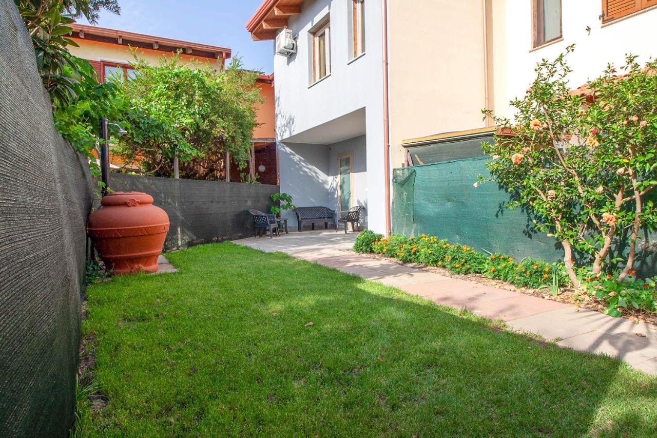 Domek Villa A 100Mt Dalla Spiaggia كابوتيرا المظهر الخارجي الصورة