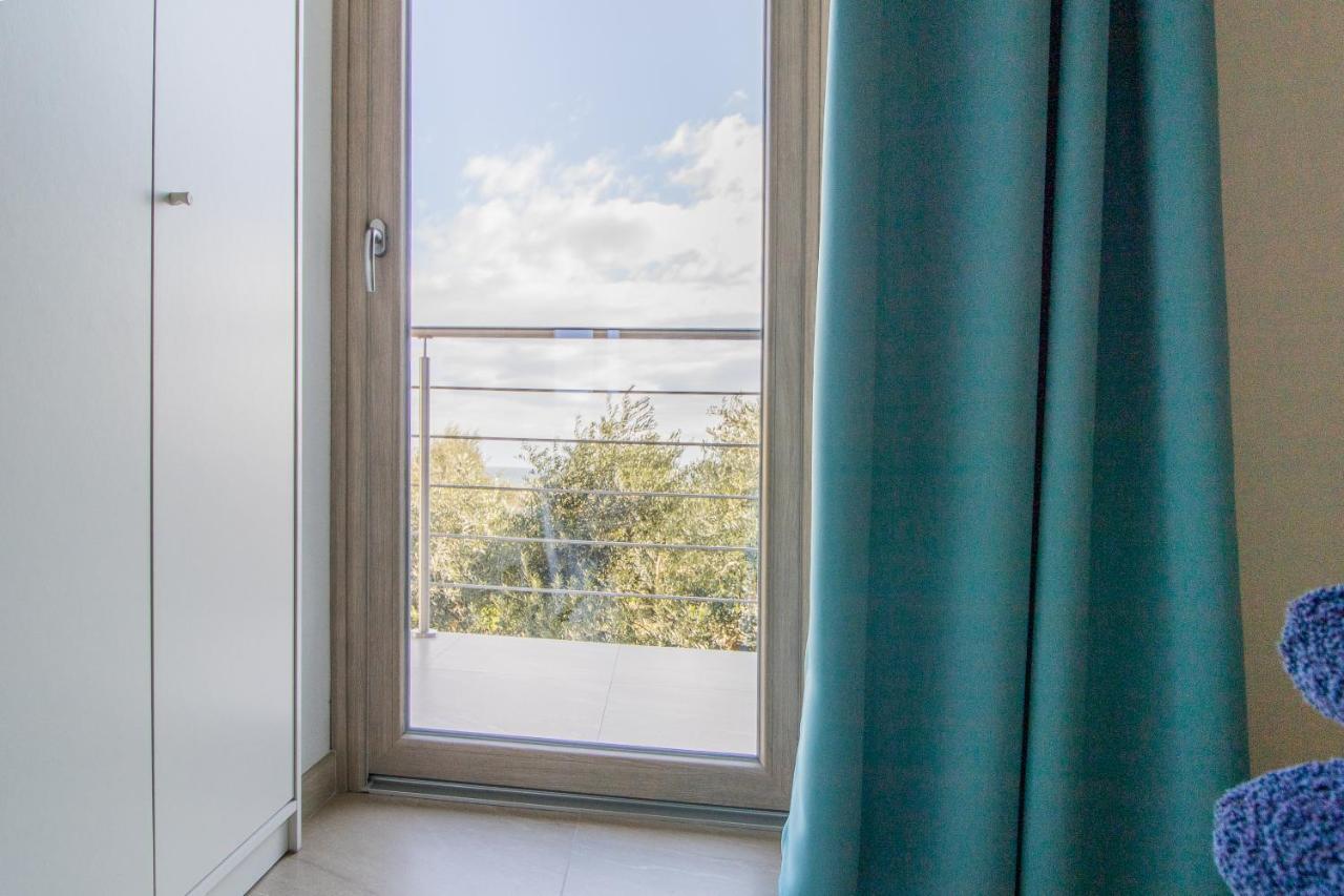 Domek Villa A 100Mt Dalla Spiaggia كابوتيرا المظهر الخارجي الصورة